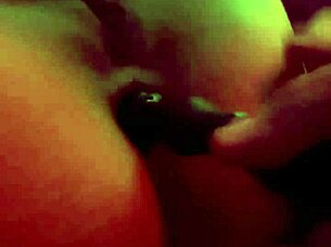 Tootighttodrip takes toy up her ass