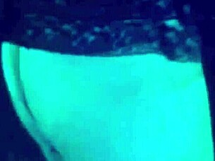 Vintage lesbians diving into hairy pussies