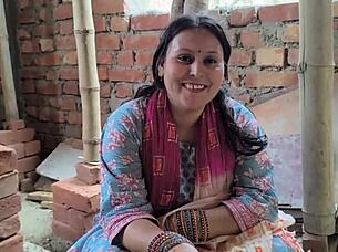 chubby women with beautiful lipstick engage in cunilingus and doggystyle fucking on the bed with the labour contractor for extra cash