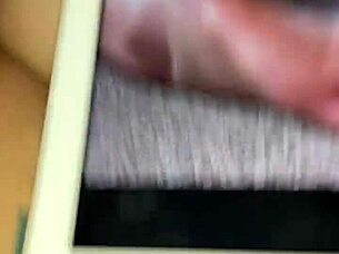 feeling the intense pleasure of muff diving in a homemade afternoon session with cock licking and cumshot close up