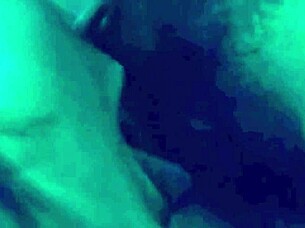 Vintage lesbians diving into hairy pussies