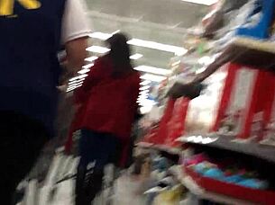 Hey, check out this candid mom shopping hidden in the store! 😎