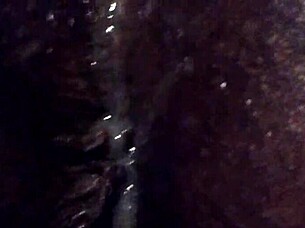 ebony beauty shows off her ass in vid