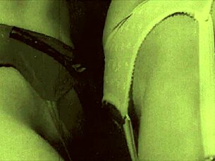 Vintage lesbians diving into hairy pussies