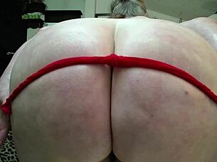 I indulge in humiliating roleplay with oiled-up dawnskye, teasing my wet pussy and ass