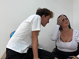 he fucks hot teacher in classroom