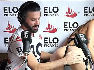 Wow, Alessa Kitty in the preview of the spicy room!