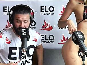 Wow, Alessa Kitty in the preview of the spicy room!