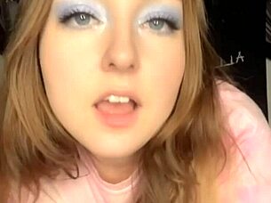 Dildo Teases Pussy Play