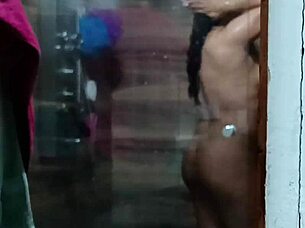 I suck bad dragon dildo n get creampie