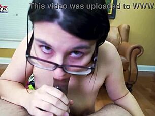 stepmom shows tits and gets assfucked 😈