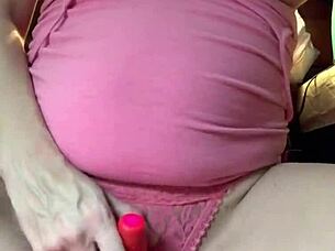 Rub My Clit, Then Piss For A Leg-Shaking Orgasm!