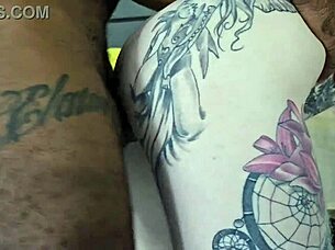 Fucked friend's husband quickly!