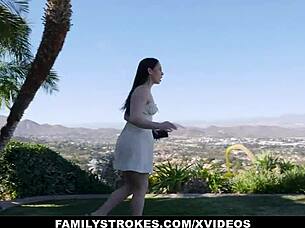 When Denice K and Amy Andersen are in the house, things get lively with friends.