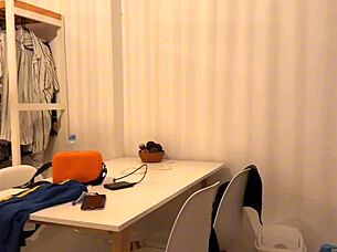 Almendra Gala's big ass gets pounded and jizzed in this amateur video