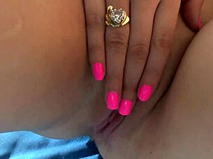 This horny 19-year-old brunette got a creampie in her shaved pussy on the bed