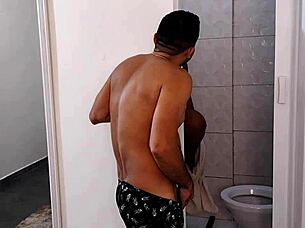 A Vizinha Gostosa Fez Anal Pela Primeira Vez