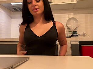 Almendra Gala's big ass gets pounded and jizzed in this amateur video