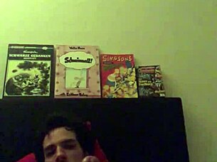 Watch Her Masturbate Hardcore on the Bed!