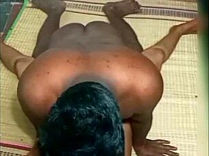 Indian Hot Beauty Aunty Slams in Outdoor Sex with Cute Roommate