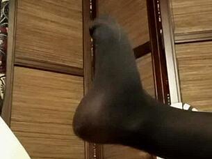 pantyhose solo in homemade lingerie session