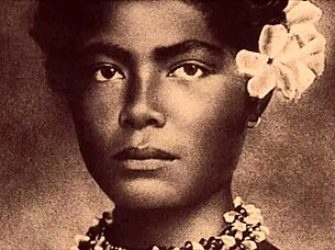 vintage women confess erotic sex secrets