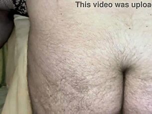 i'm in real homemade threesome, humiliatin slut wife with unprotected creampies in her shaved pussy