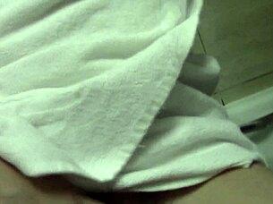 You Love Watching Me Play With My Saggy Tits!