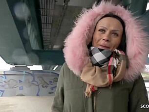 Rough fuck with Berlin teen on the street