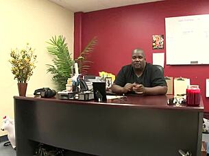 i'm hot mom kendra secrets chatting with fans while getting fucked in the nude