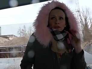 Rough fuck with Berlin teen on the street