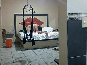 Mexicana puta comes to suck and fuck 😏