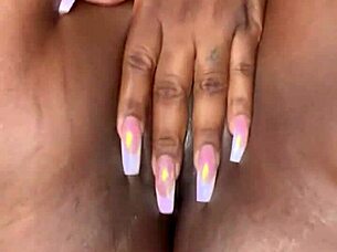 Madrastra tienes un sexy culo grande y gordo milf colombiana montando su gran culo a su hijastro