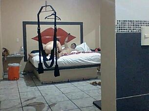 Mexicana puta comes to suck and fuck 😏