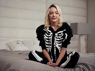 Damn! Gorgeous Blonde Kenna James Fucked Hard by Nathan Bronson!