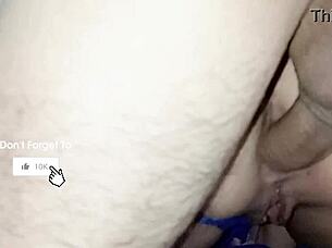 She enjoys a quick anal orgasm session