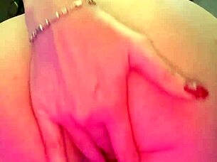 in the club i masturbaated my pussy in the toilet