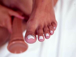 young girl fucks sugar daddy for money