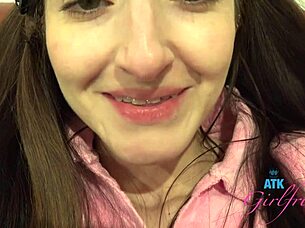 super cute brunette amateur tifa quinn gets her pussy licked and fingered to orgasm in pov