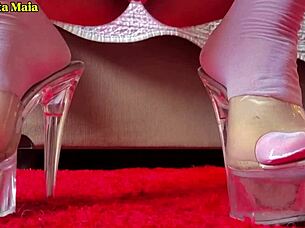 Punheta Guiada Brincadeira Dos Pezinhos - Guided Handjob Foot Play - With Espuleta Maia