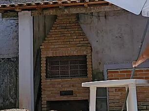 married woman in tight body at pool