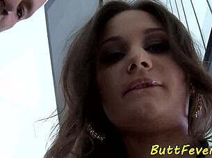 Wow, Eurobabe loves anal threesome banging!