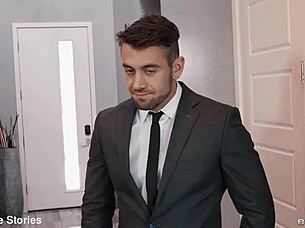 quincy roee sneaks fucking while house hunting