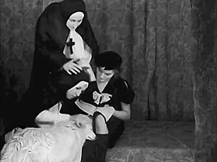 vintage pussy and pooch in outdoor hairy retro scene