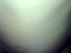 having sex with a shaved girl in casual encounter