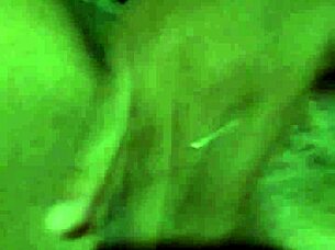 18 year old girl cumming while masturbating