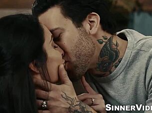 Tattooed hands drilling sexy Silvia Saige's pussy?