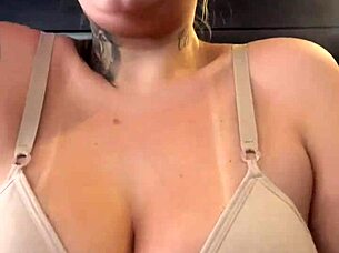 gym bra, wet pussy stare