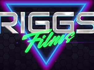 Horny housewife joins cheating threesome with big cocks 😈