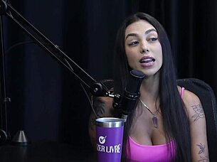 Foi Hackeada E Gravou Com Maximo Garcia